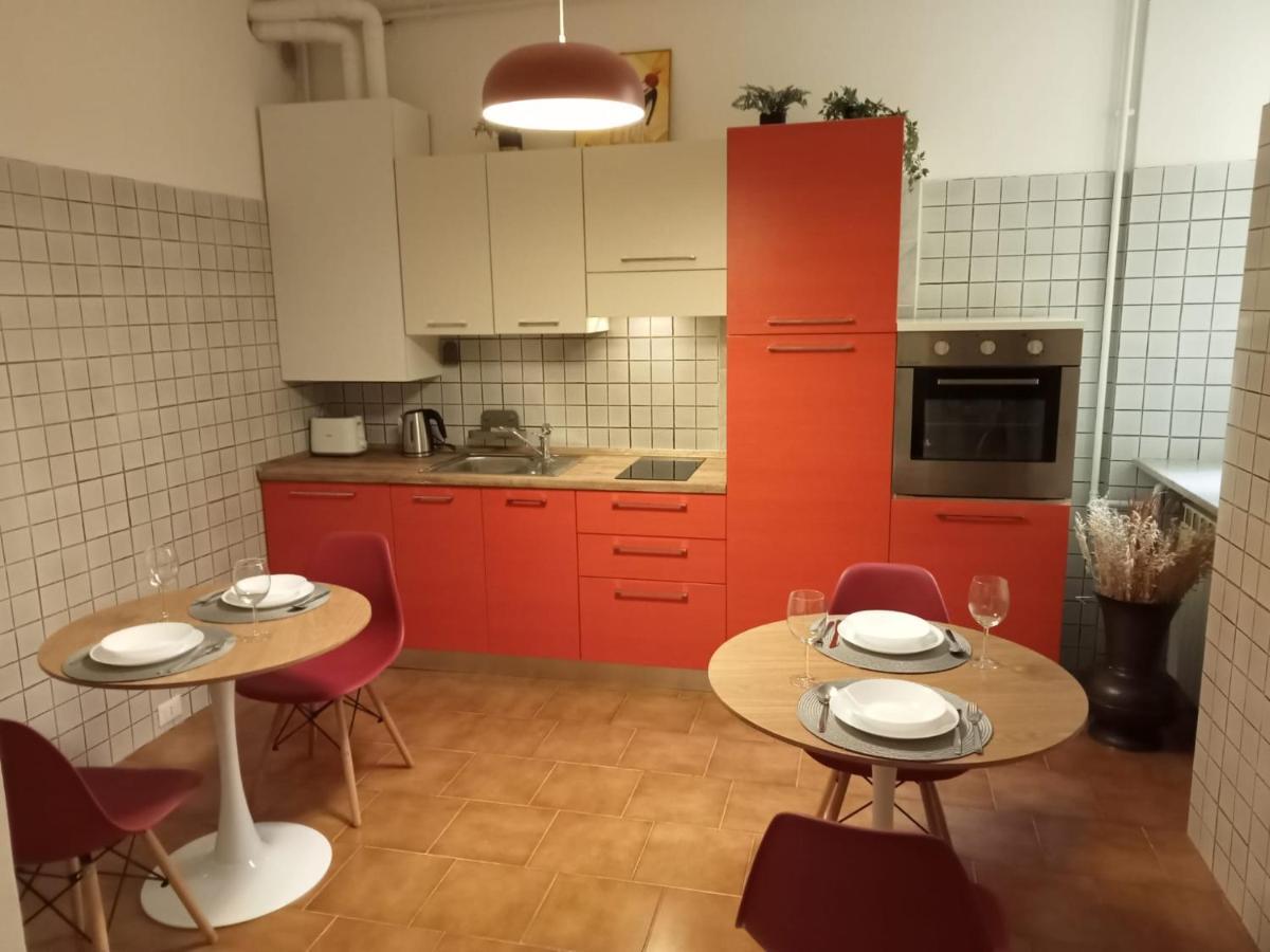 Fenix Rooms Триест Экстерьер фото