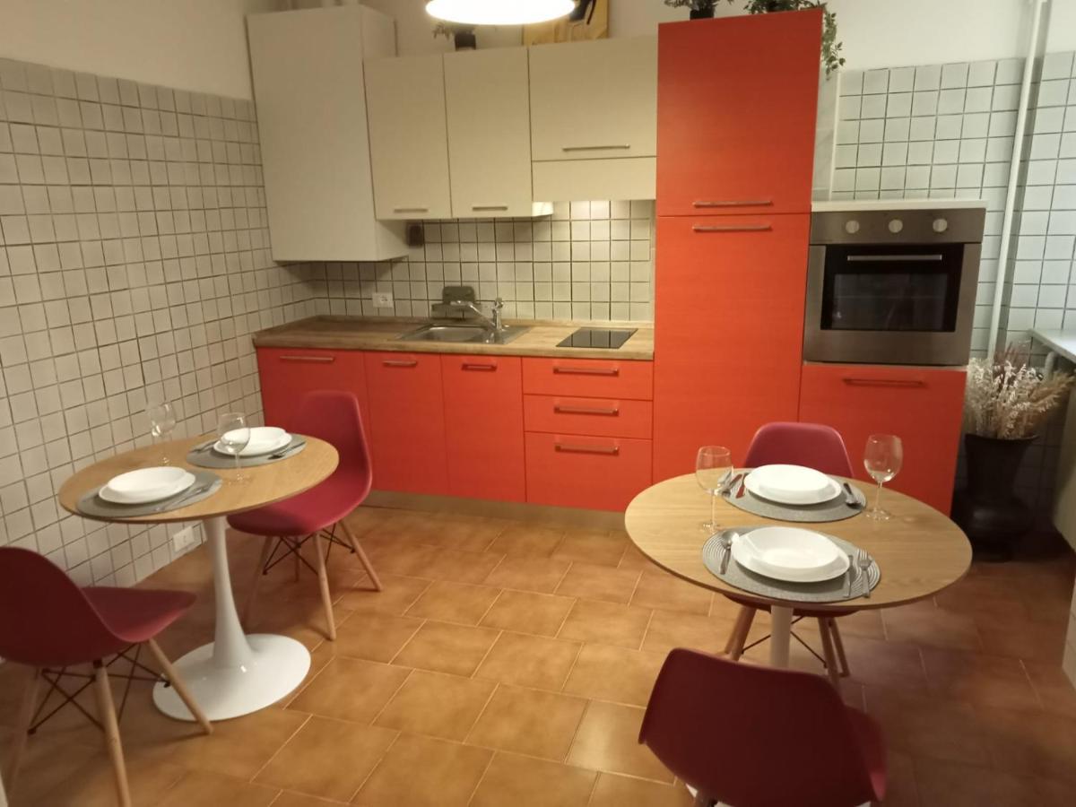 Fenix Rooms Триест Экстерьер фото