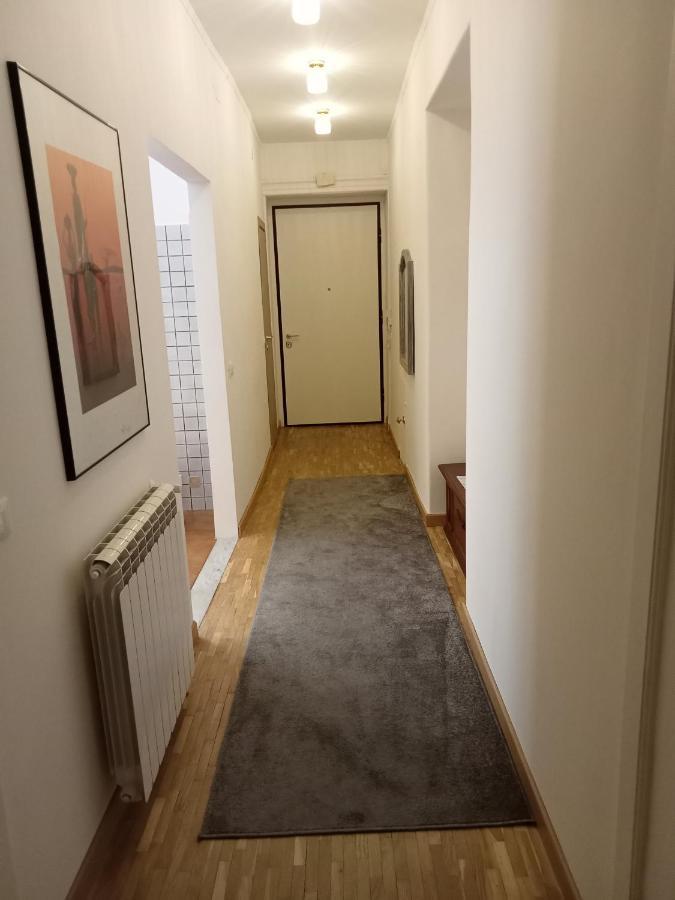 Fenix Rooms Триест Экстерьер фото