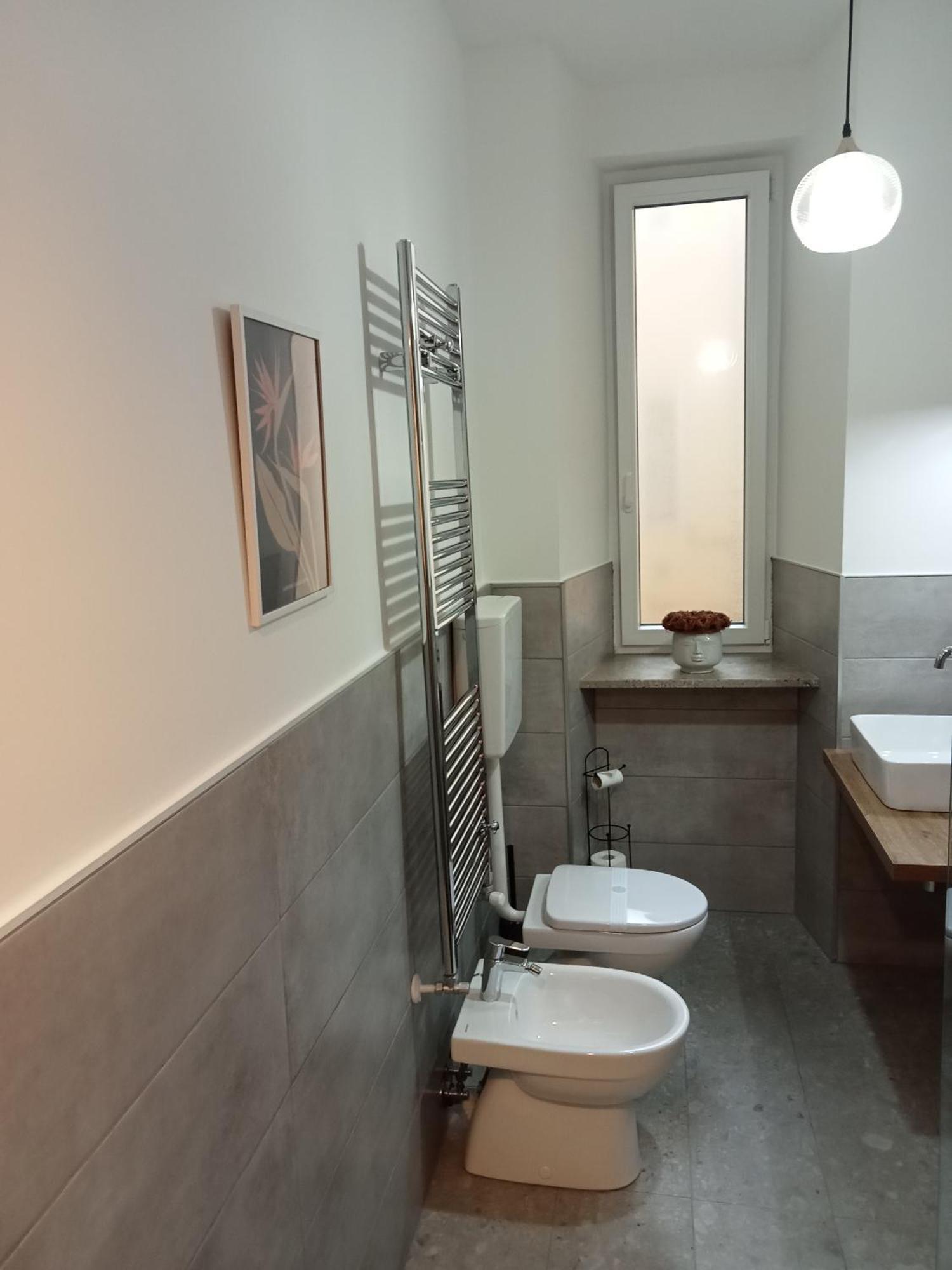 Fenix Rooms Триест Экстерьер фото