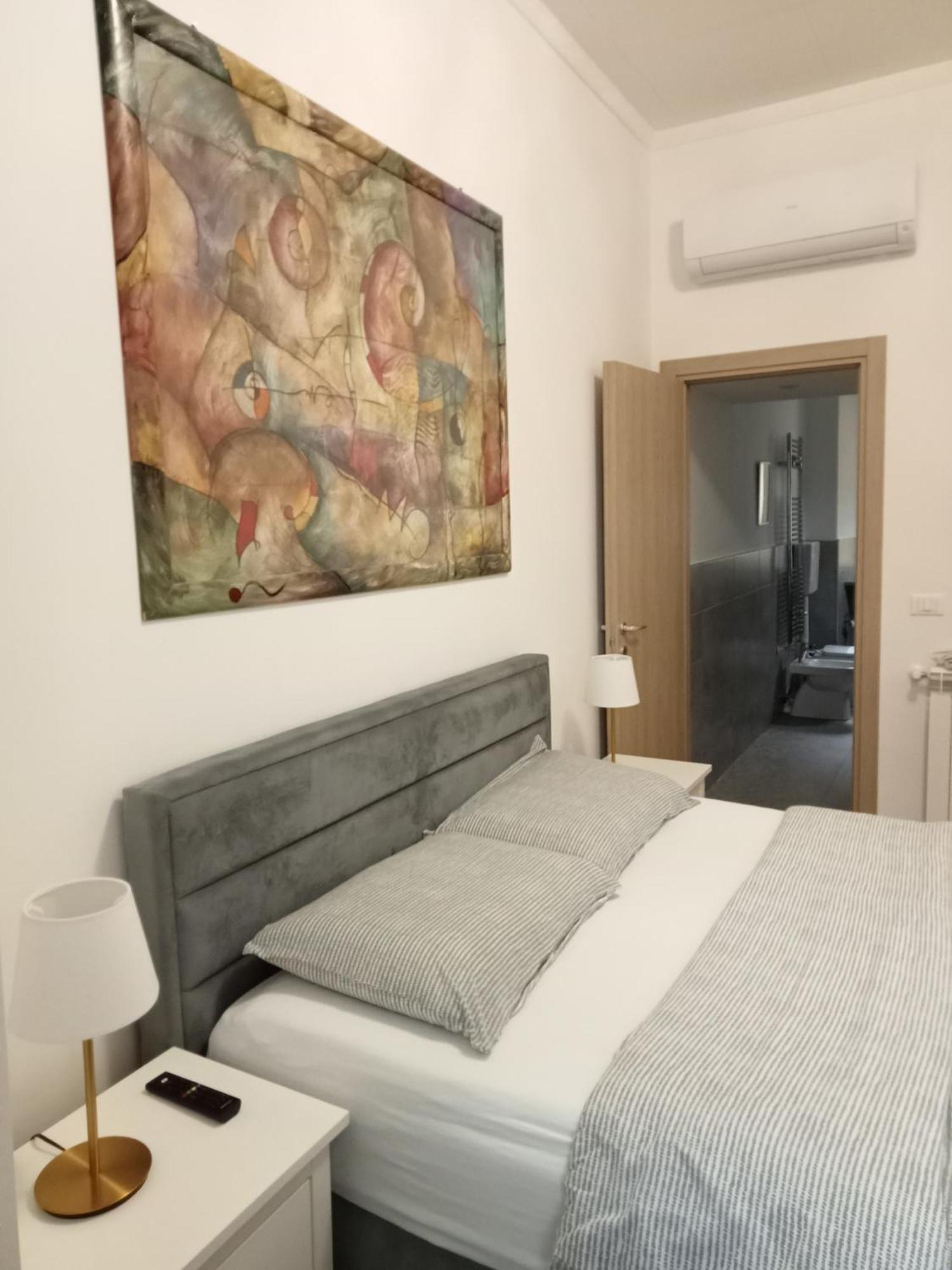 Fenix Rooms Триест Экстерьер фото
